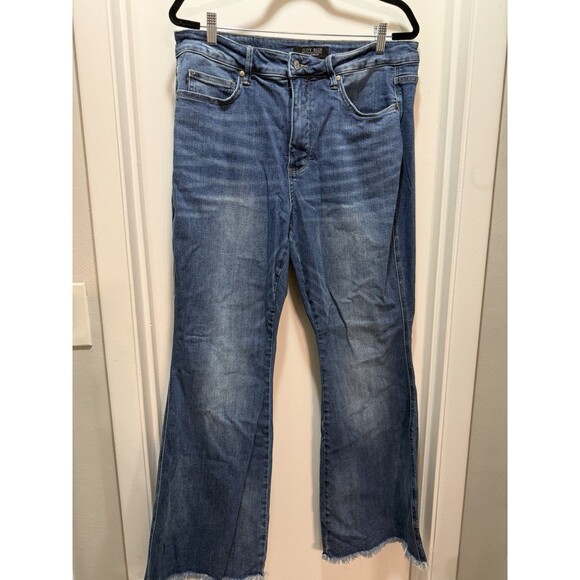 Judy Blue Denim - Judy Blue Women's Flare Blue Denim Jeans Plus Size 18W Stretch Medium Wash